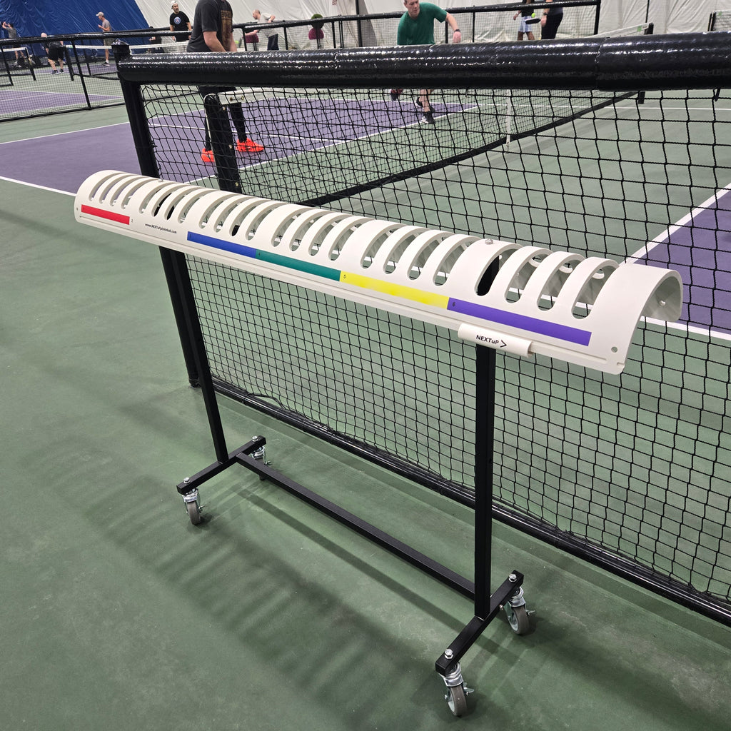 Total flexibility —NEXTuP Rolling Paddle Stand