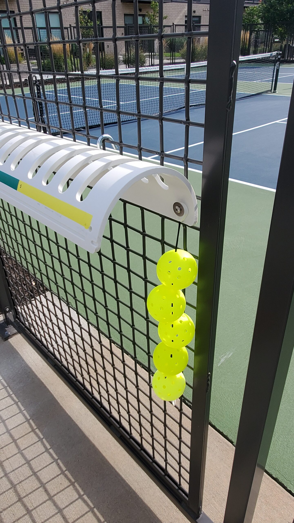 Ball Storage at the Rack "The Pickle-Line"